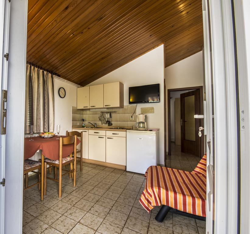 Apartment Anka D Veglia Exterior foto